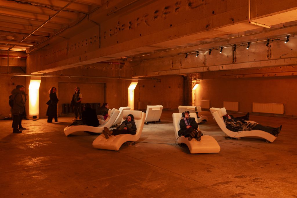 Sound Lab Kara-Lis Coverdale, Aïsha Devi, Marco Donnarumma Produced by LAS Art Foundation Kraftwerk, Berlin
21.02.2025-04.05.2025