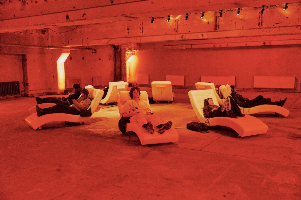 Sound Lab Kara-Lis Coverdale, Aïsha Devi, Marco Donnarumma Produced by LAS Art Foundation Kraftwerk, Berlin
21.02.2025-04.05.2025